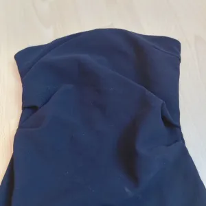 Zara crna haljina