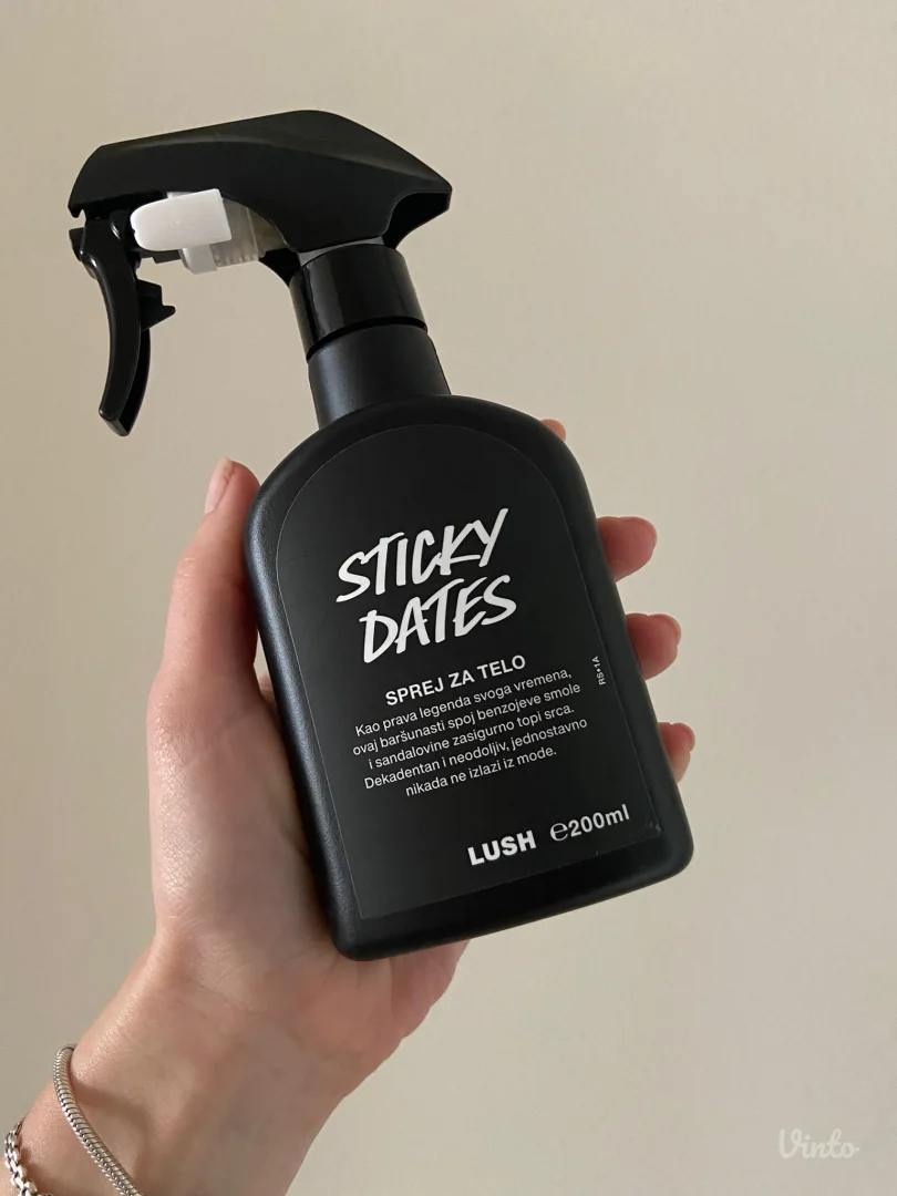 LUSH Sticky Dates sprej za telo NOVO