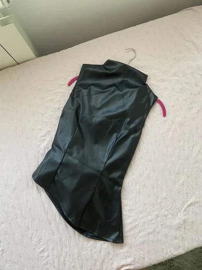 Asimetrični kožni top