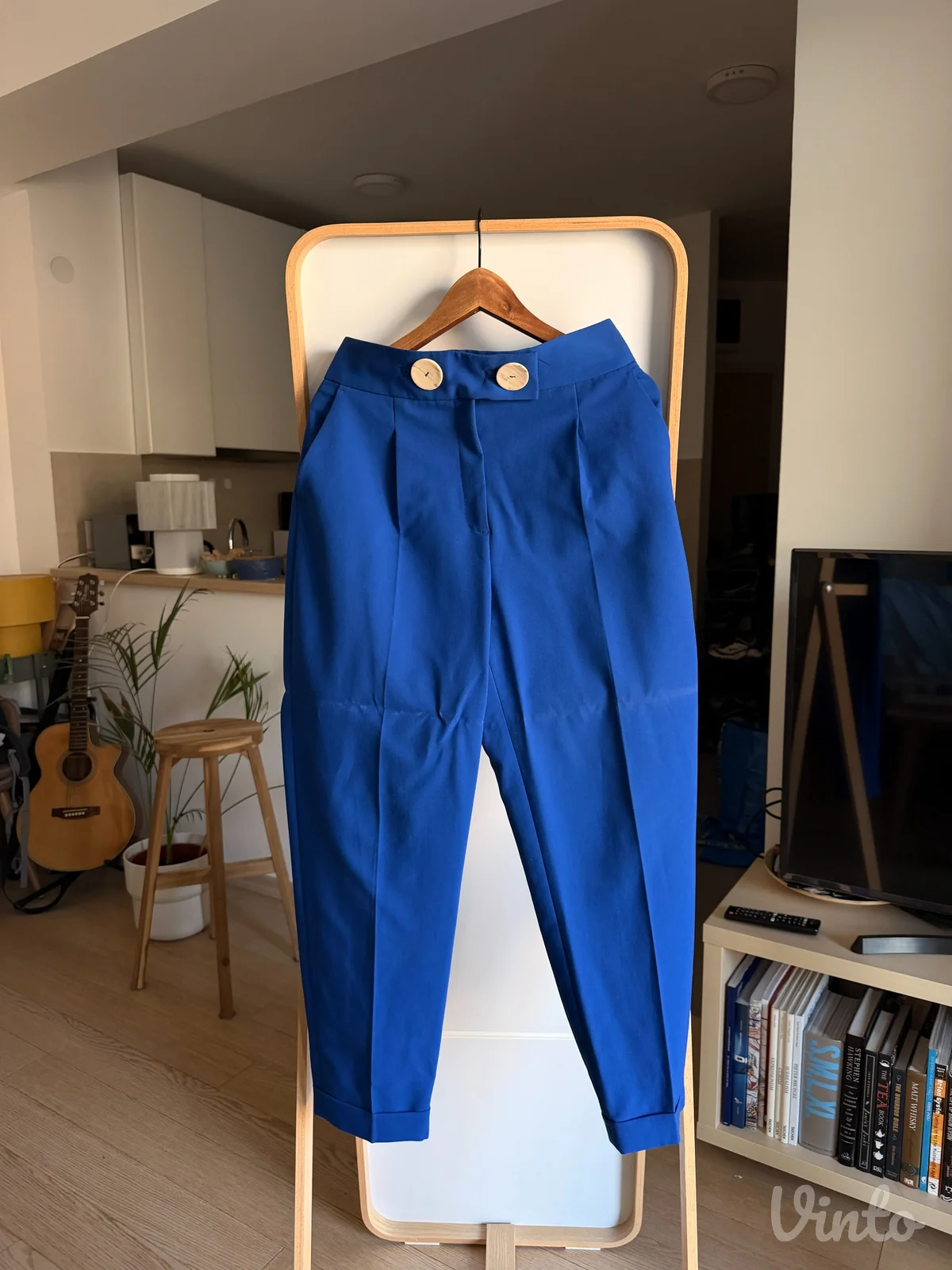 ZARA pantalone sa ušicima