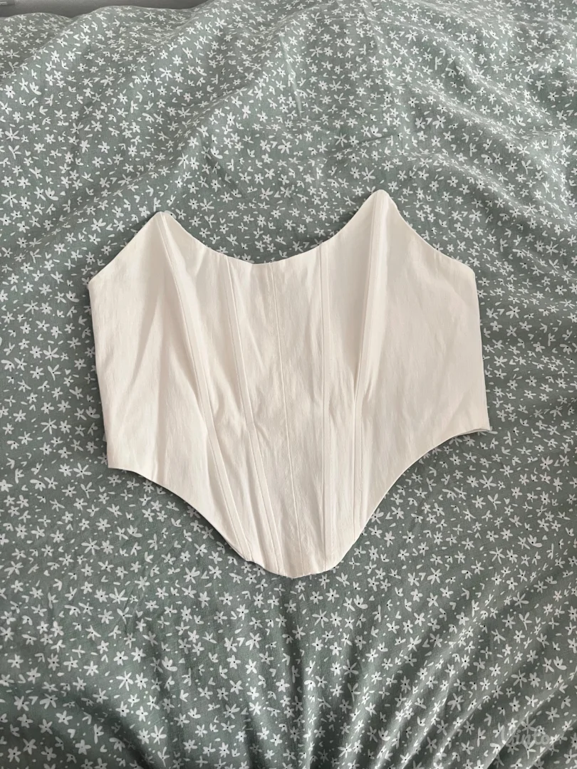 Bershka top-korset M