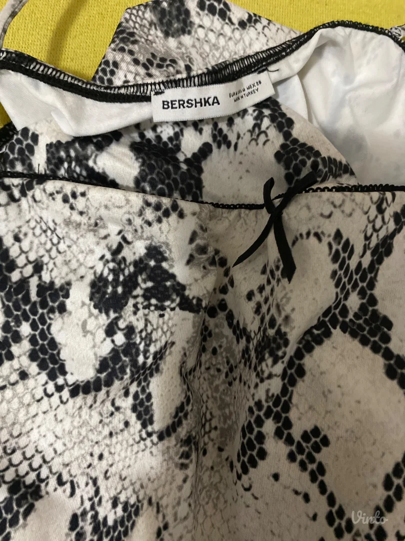 Bershka majica