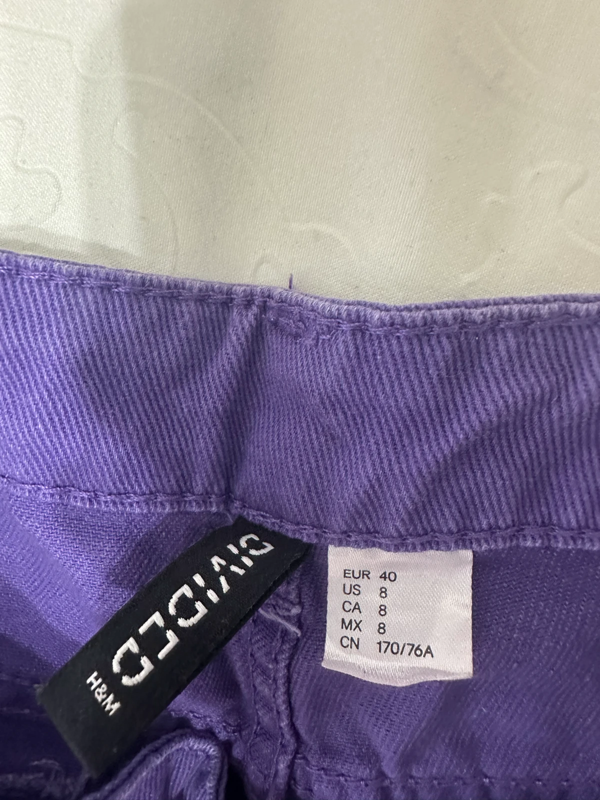 H&M ljubičaste pantalone