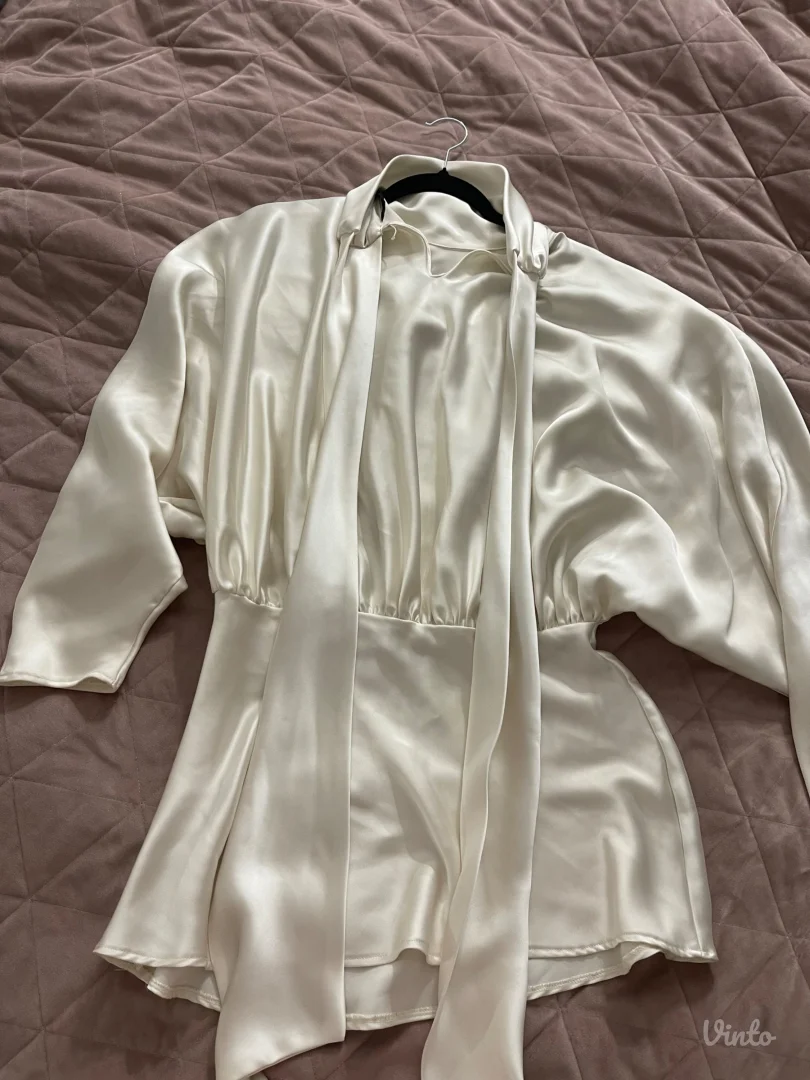 Zara viralna haljina