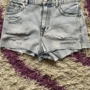 teksas šorc - Pull&Bear