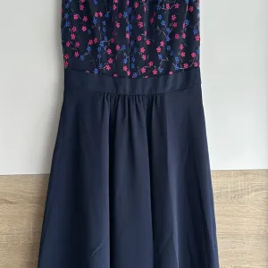 teget halijna sa cvetićima - orsay