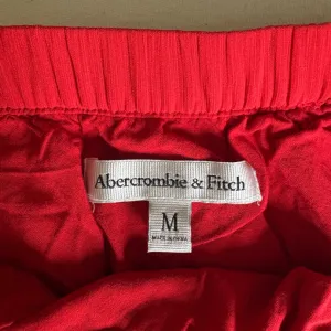 Abercrombie & Fitch suknja