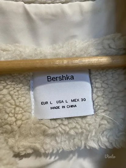 Bershka teddy jaknica