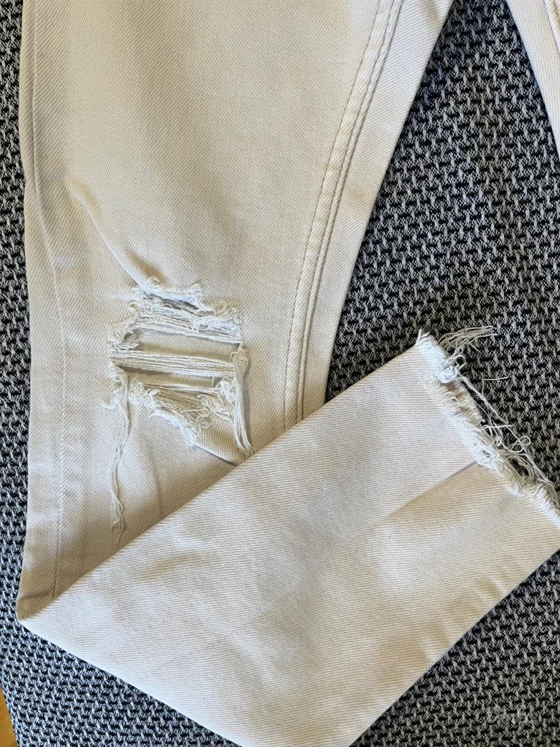 Bershka bele farmerke