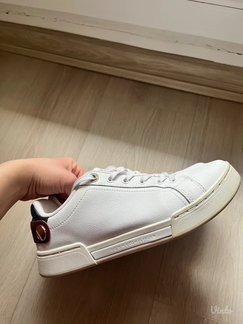 Tommy Hilfiger zenske patike