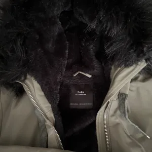 Zara zimska jakna