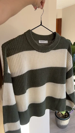 Stradivarius - Džemper