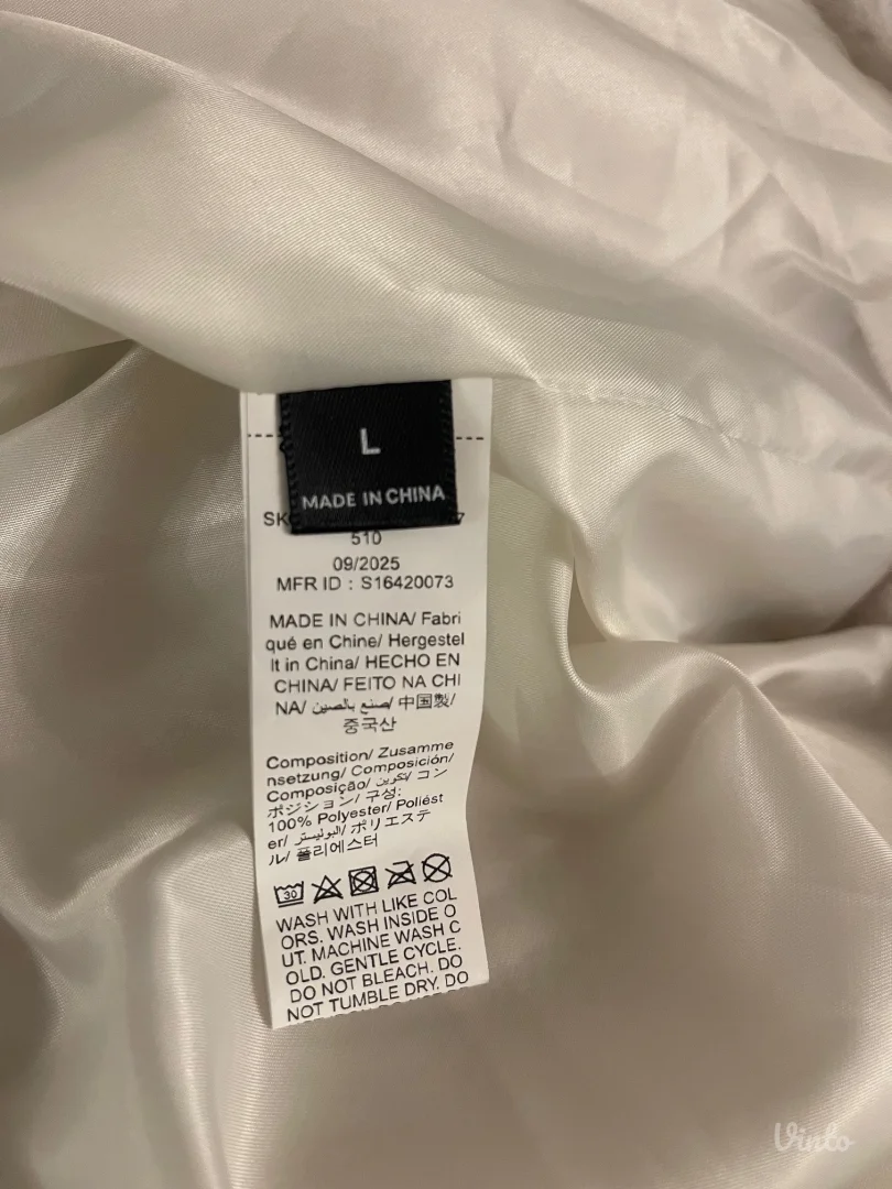 Bunda - jakna od vestackog krzna NOVA