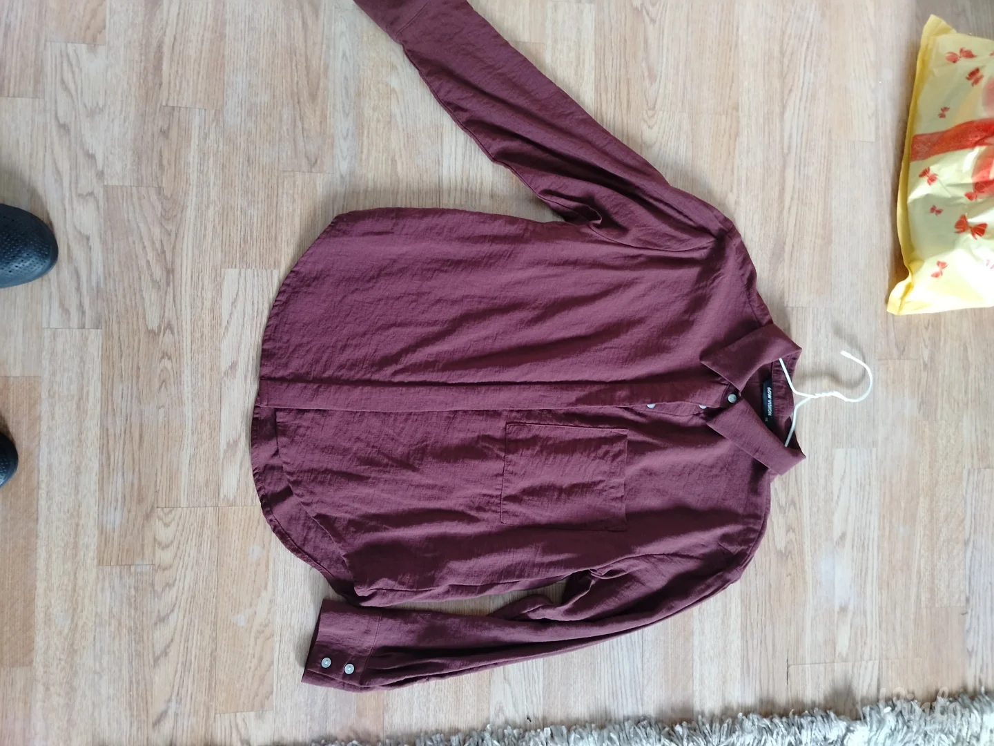 braon ženska košulja