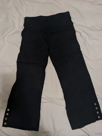 Mona pantalone