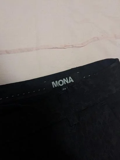 Mona pantalone