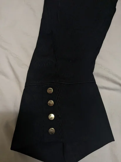 Mona pantalone