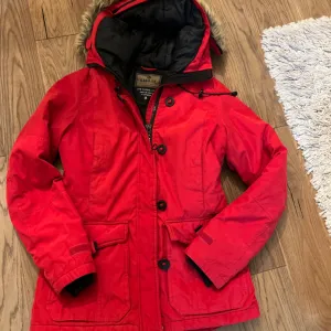 Kvalitetna zimska jakna