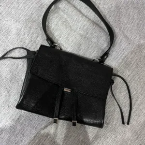 Kožna torba prirodna koža