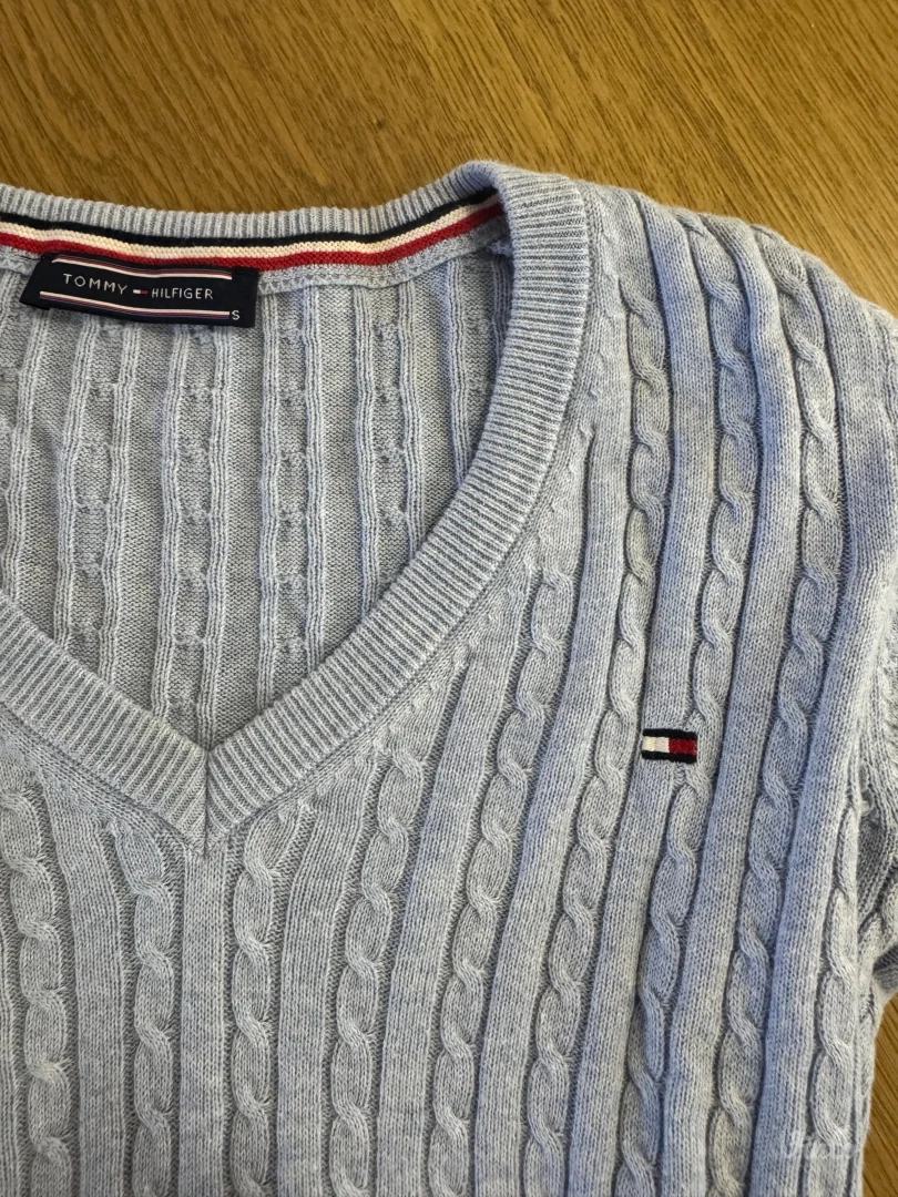 Tommy Hilfiger dzemper