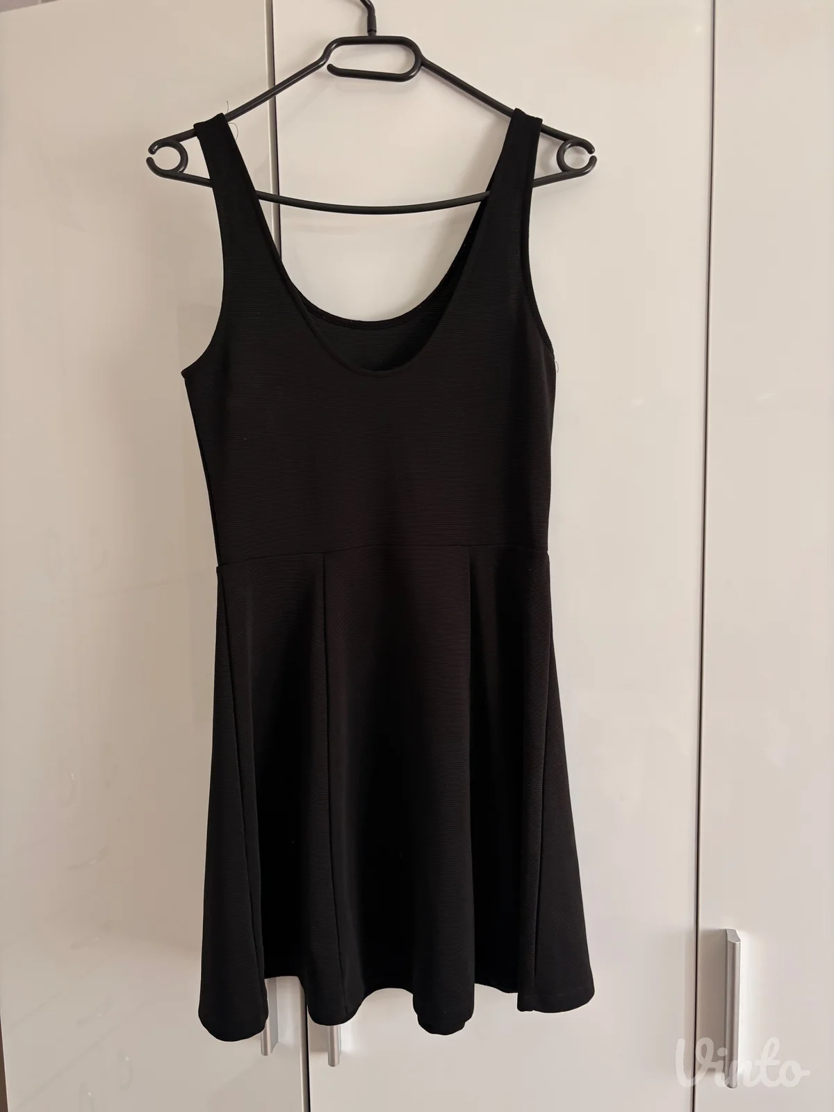 Crna h&m haljina