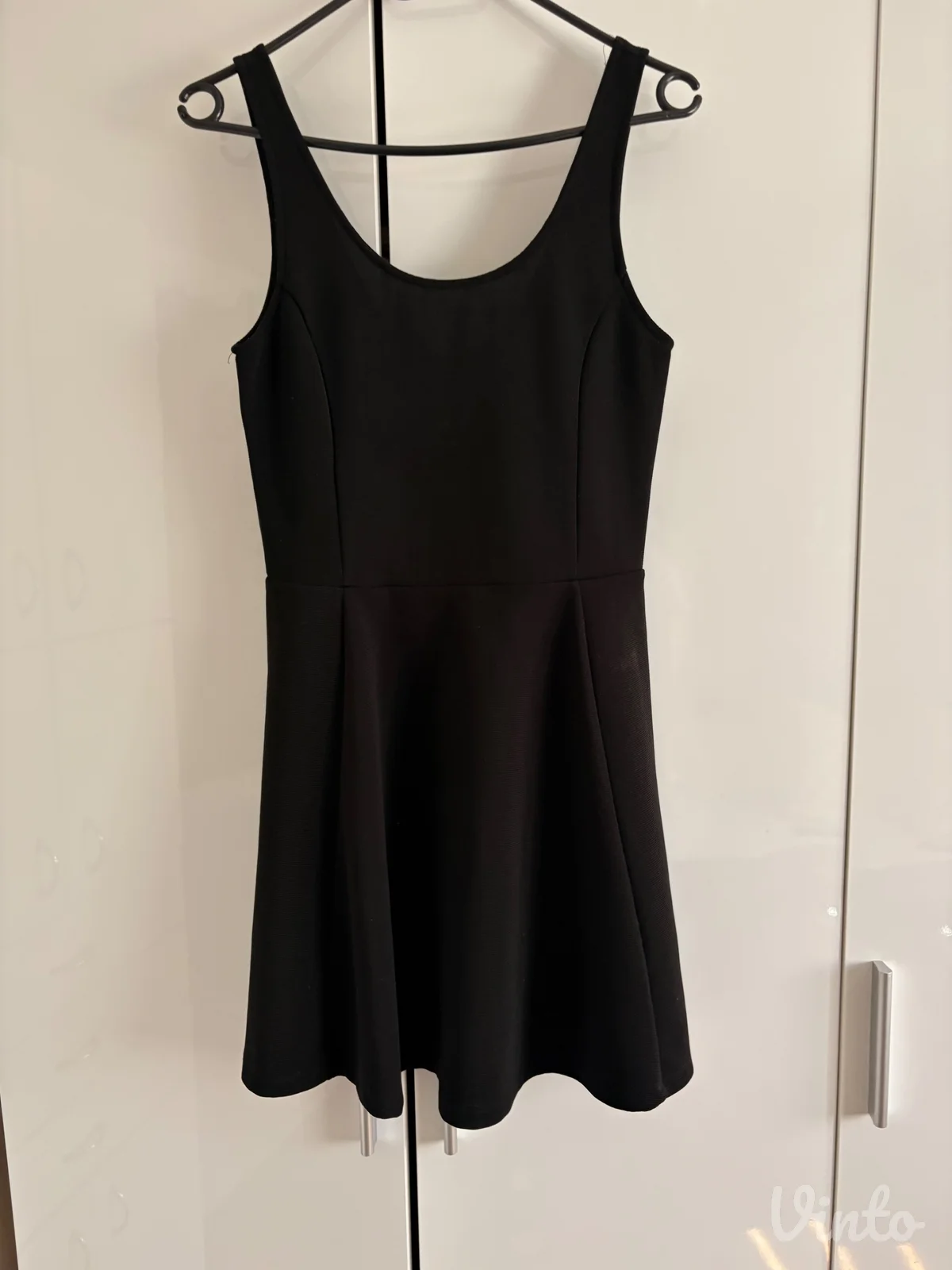 Crna h&m haljina