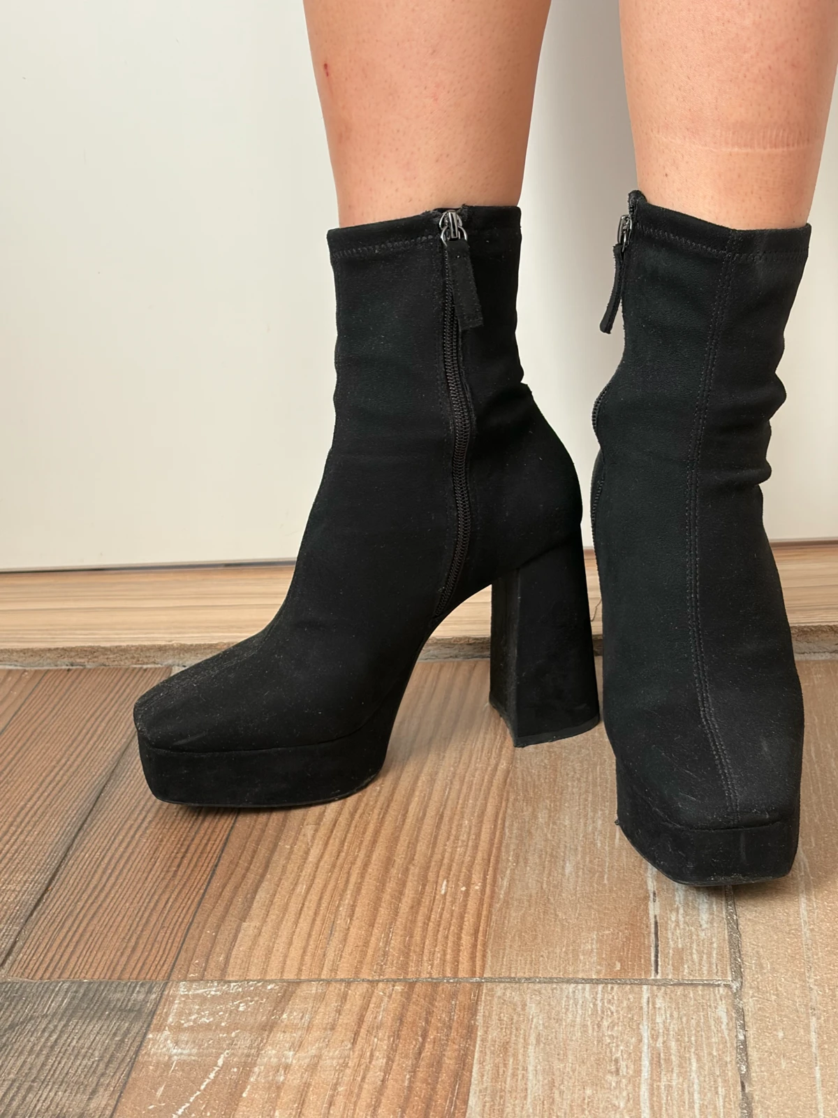 Zara cizmice na platformu