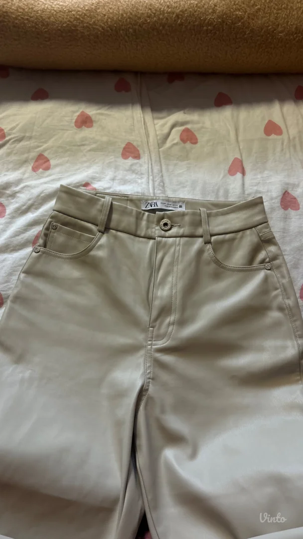 Zara kozne pantalone