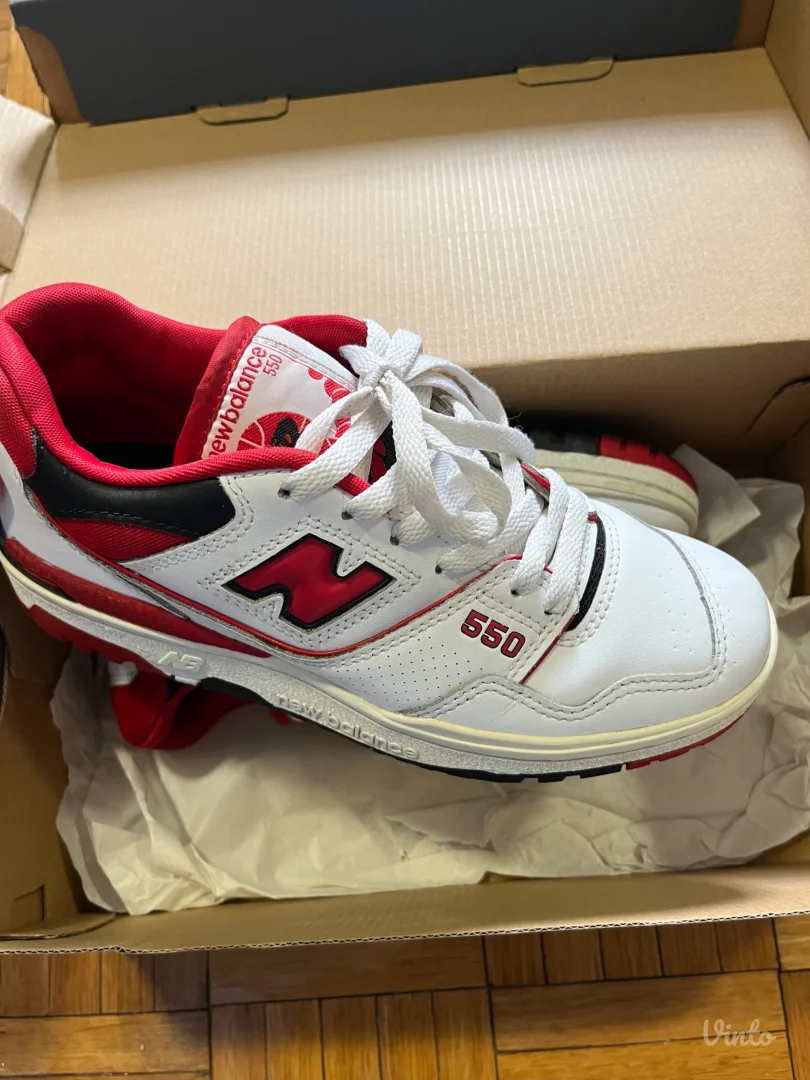 New Balance 550