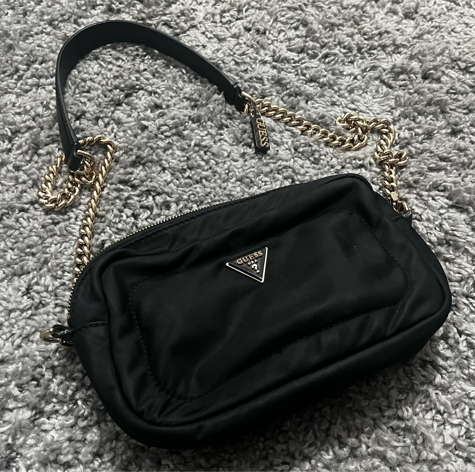 Guess torbica