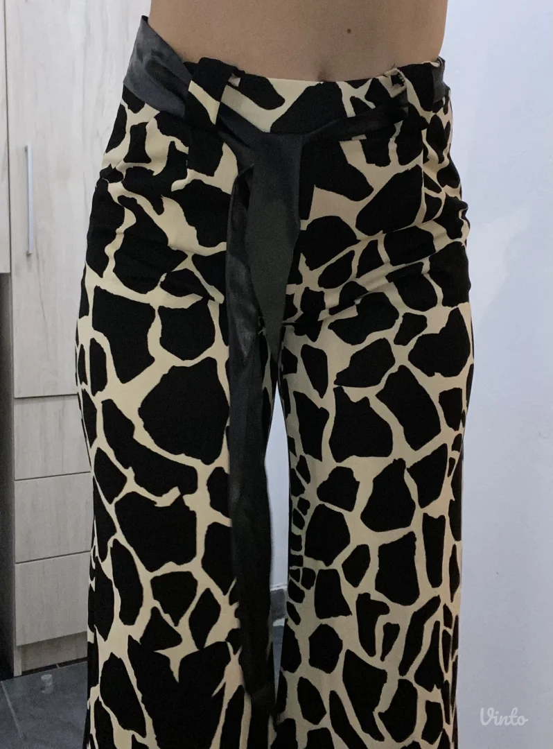 pantalone zvoncare S/M