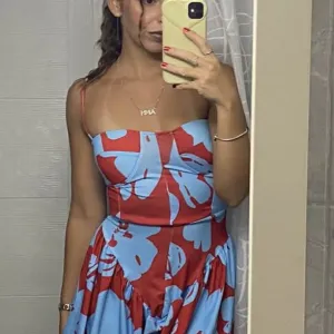 Letnja haljinica nova sa etiketom S velicina