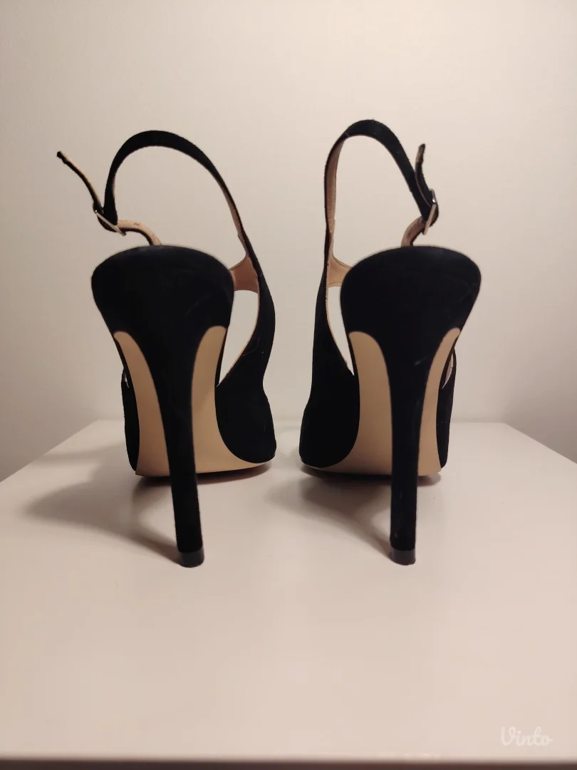 NAKA SHOES - Crne kožne cipele na štiklu - br.39