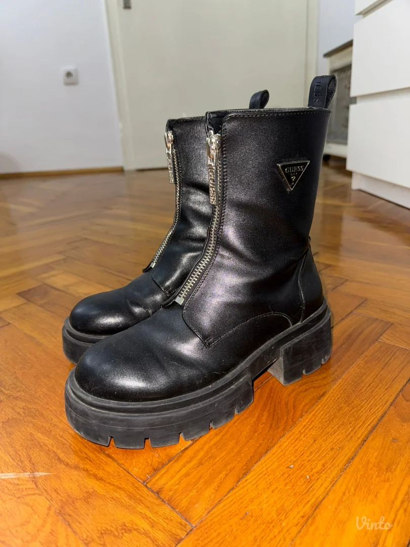 Guess čizme