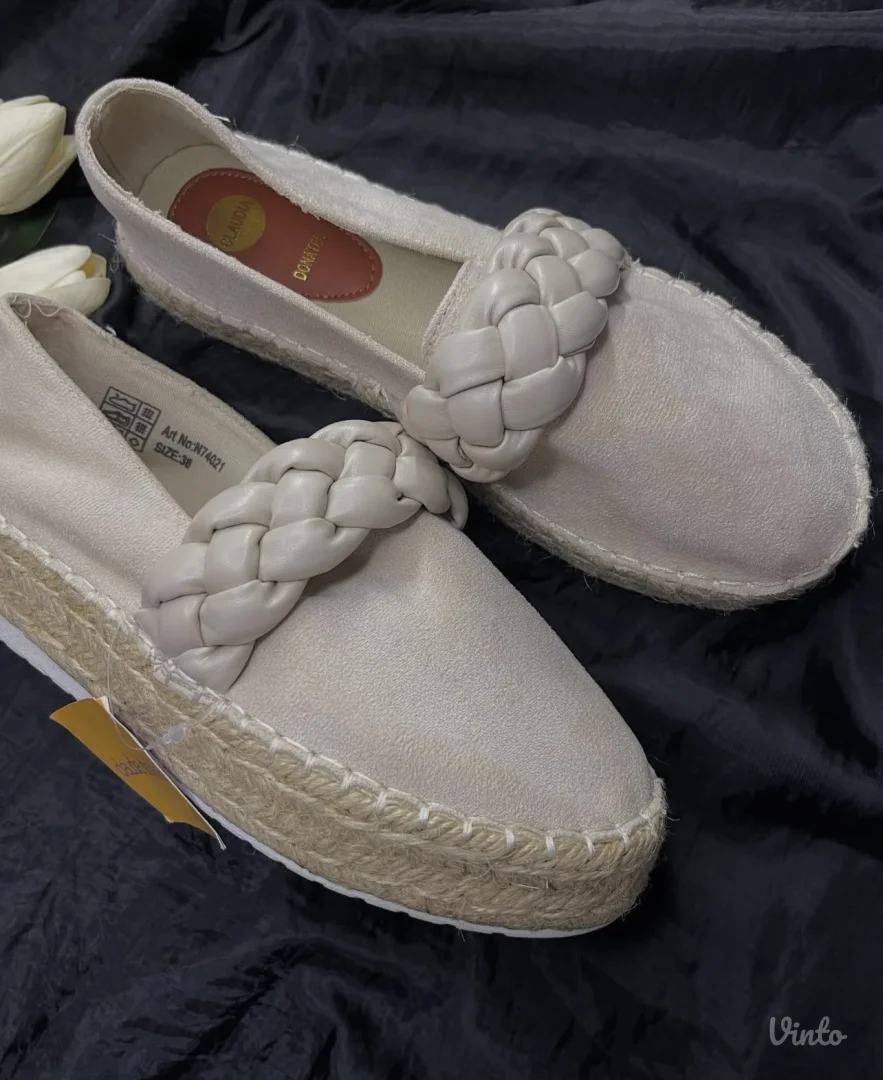 NOVO SA ETIKETOM Metro espadrile