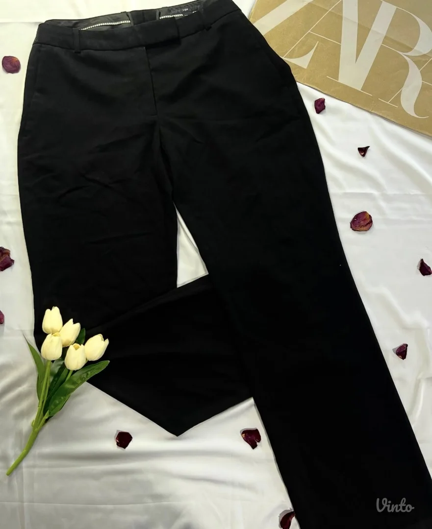 NOVE H&M pantalone