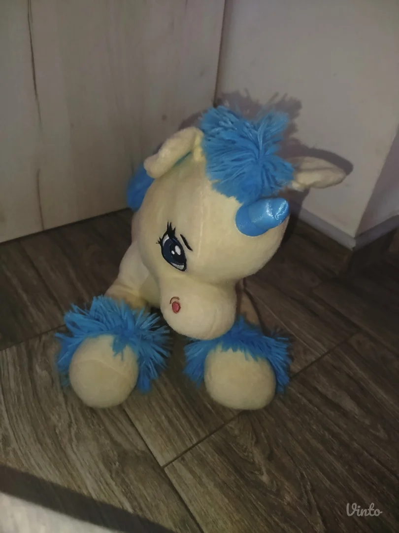 Jednorog plisana igracka
