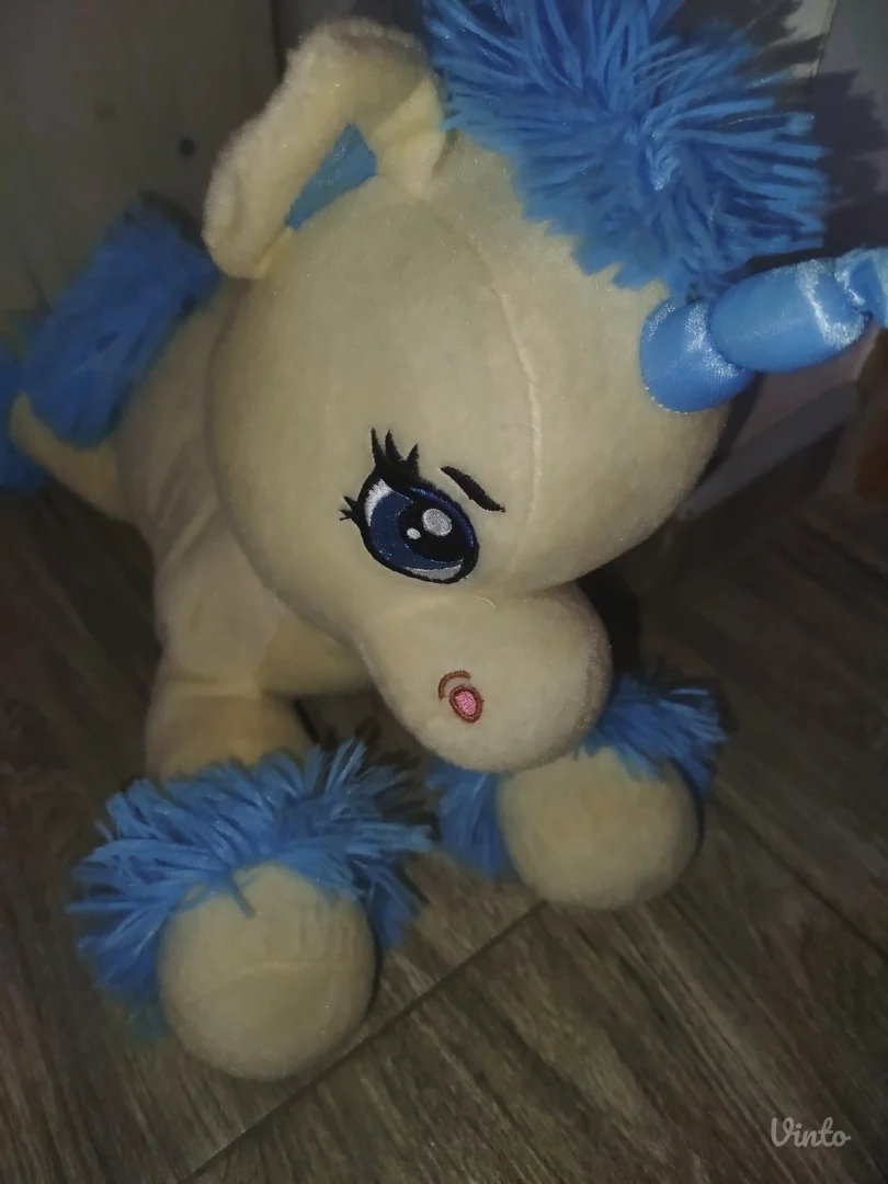 Jednorog plisana igracka