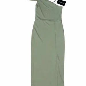 Zelena svečana haljina