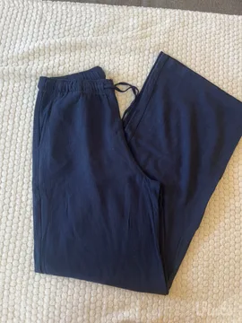 Teget lanene pantalone