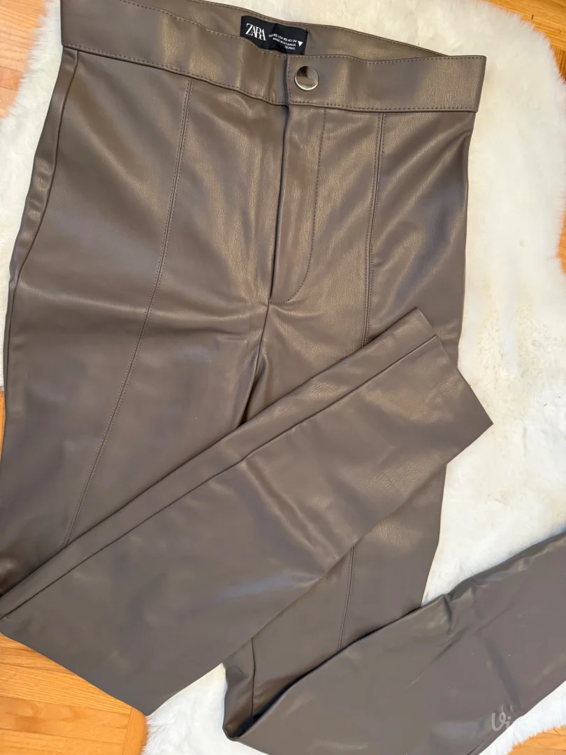 Zara nove kozne pantalone