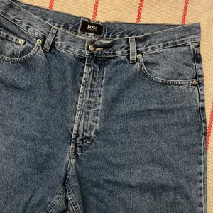 Hugo Boss farmerke