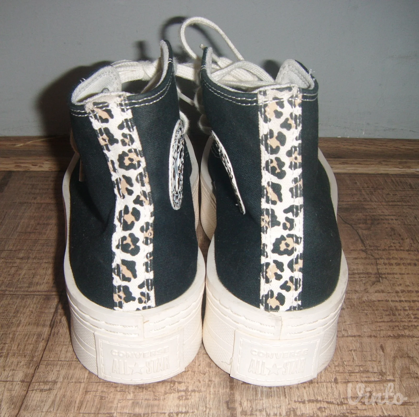 ženske converse chuck taylor modern lift [39]