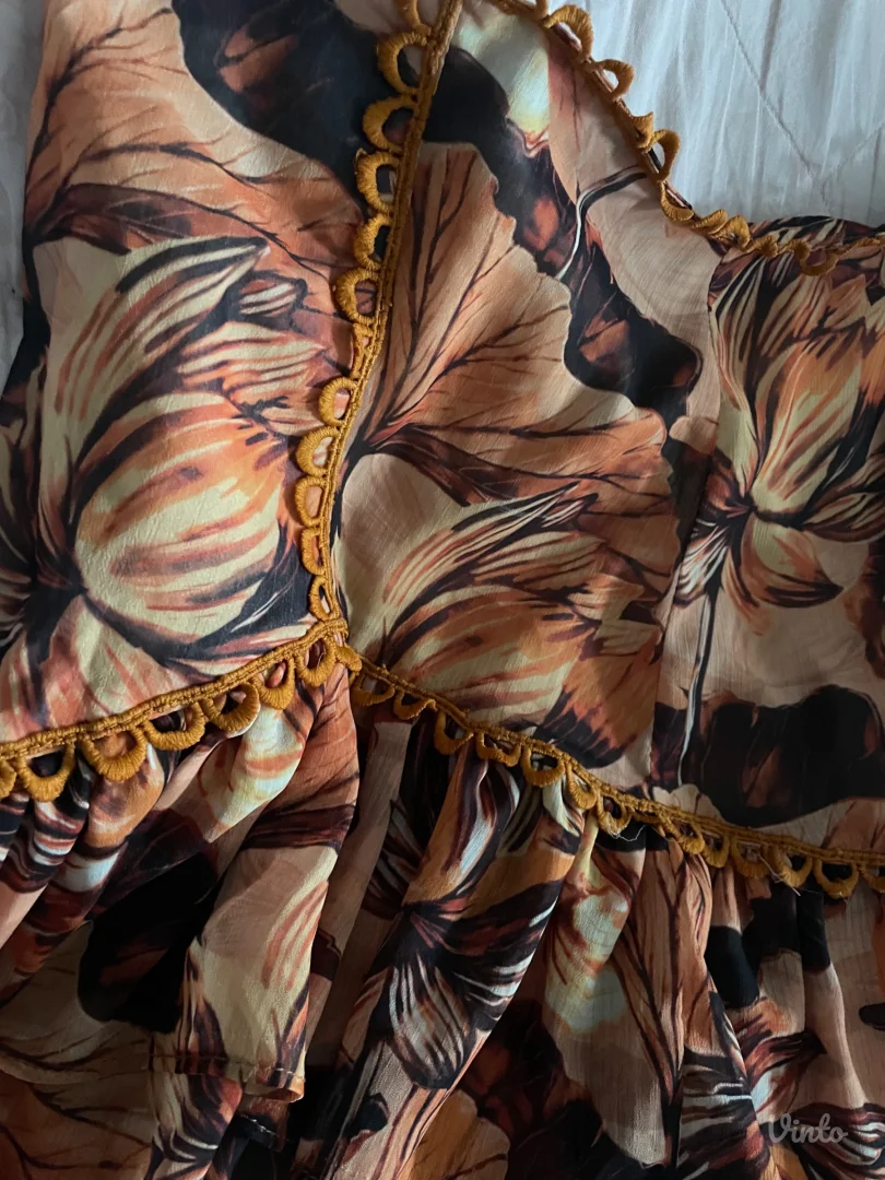 Komplet top i suknja/S