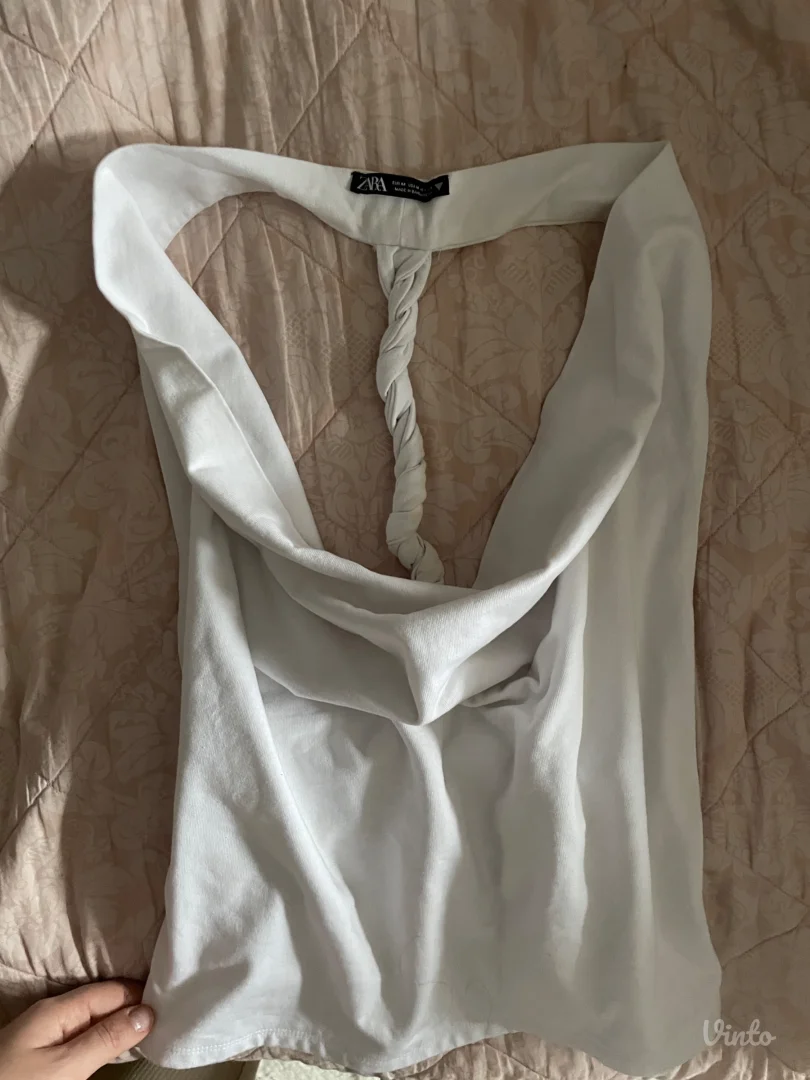 Beli zara top vel M