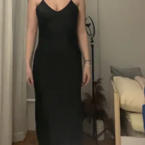 Zara elegantna haljina