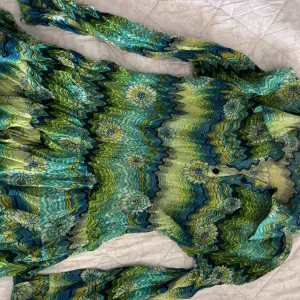 Sarena letnja bluza