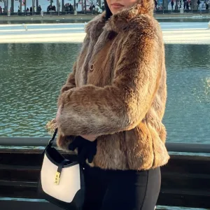 Bunda od vestackog krzna