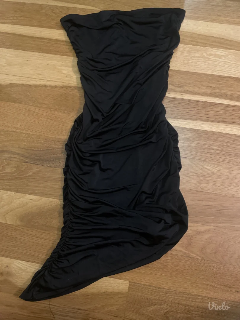 crna asimetricna haljina S