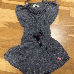 abercrombie kids kombinezon